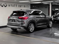 The 2021 INFINITI QX50 Essential Tech is a premium, Canada-specific configuration that offers a near... (image 3)