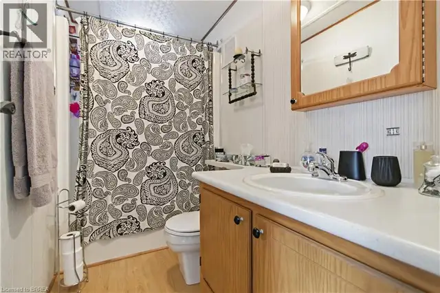 428 PINE Pass Wellington, Ontario in Houses for Sale in Oakville / Halton Region - Image 20