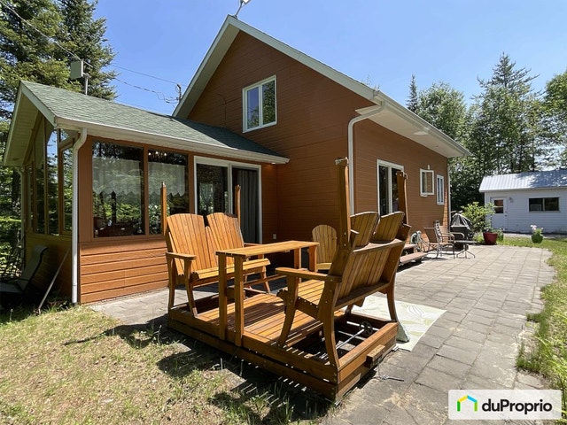 $540,000 - 1 1/2 Storey for sale in Jonquière (Lac-Kénogami) — photo 3