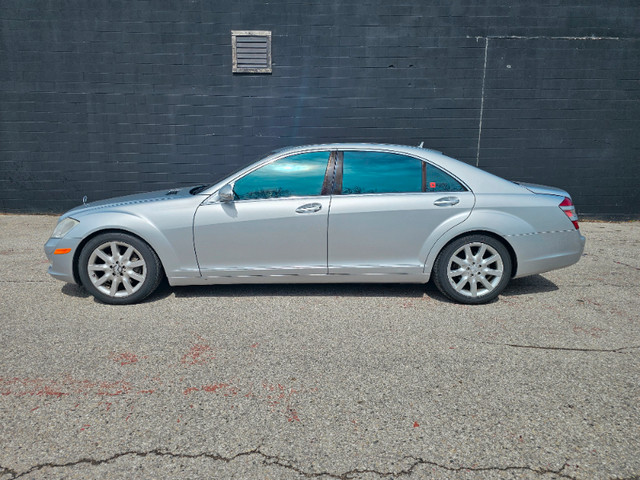 2007 MERCEDES S550 RWD- LIKE NEW  143000 KM in Cars & Trucks in City of Toronto - Image 2