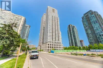 606 - 36 ELM DRIVE W Mississauga (City Centre), Ontario
