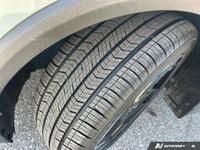 The advertised vehicle price is based on a promotional finance offer. Customers who purchase the veh... (image 9)