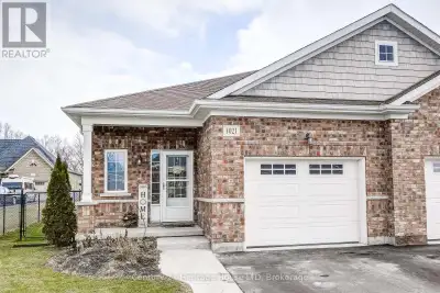 A RARE FIND in a very desirable neighborhood. Great neighborhood park and gate access to Garrison Pu...