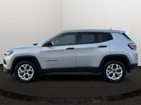 Cloth Low-Back Bucket Seats, Heated Front Seats, 8.4 Touchscreen Display, Apple Carplay, Google Andr... (image 1)
