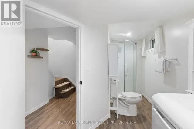 18 FLANDERS AVENUE St. Catharines (Carlton/Bunting), Ontario in Houses for Sale in St. Catharines - Image 30