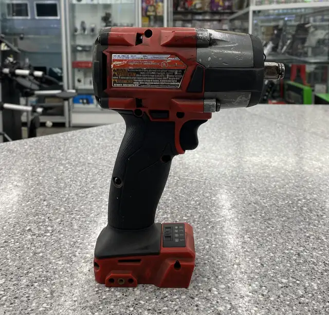 Milwaukee 2962 M18 1/2" Impact in Power Tools in City of Toronto - Image 2