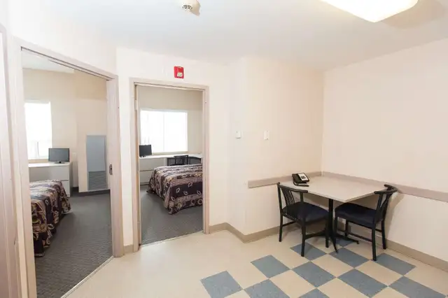 $1,950 for 30-night stay in Short Term Rentals in Kitchener / Waterloo - Image 3