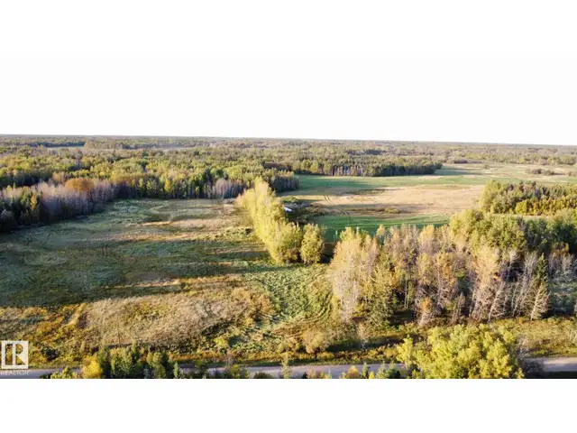 Range Road 225 @ township 612 Rural Thorhild County, Alberta in Land for Sale in Edmonton - Image 21