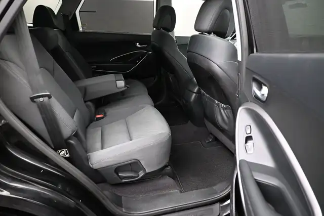 2017 Hyundai Santa Fe PREFERRED HEATED SEATS | BACKUP CAMERA | A in Cars & Trucks in Dartmouth - Image 24