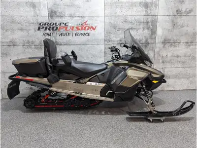 2022 Ski-Doo Grand Touring Limited 900 ACE Lux Ski-Doo Grand Touring Limited 900 ACE Lux | Écran cou...
