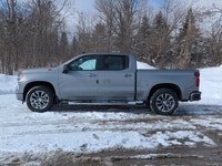 Powerful Gas V8 5.3L engine | Advanced safety with adaptive cruise control | Heated steering wheel f... (image 4)