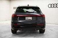 This Audi Q5 boasts a Intercooled Turbo Premium Unleaded I-4 2.0 L/121 engine powering this Automati... (image 6)