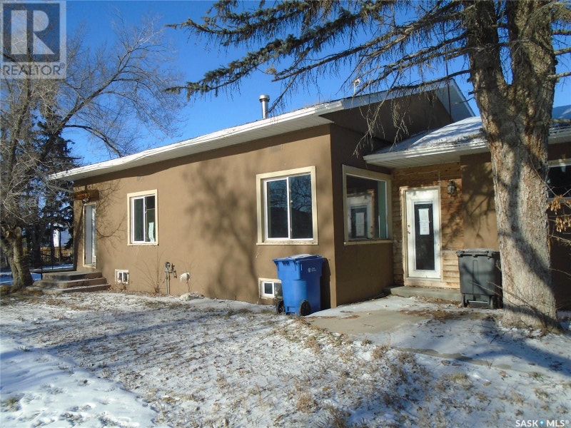 14 1st AVENUE W Montmartre, Saskatchewan Houses for Sale Regina