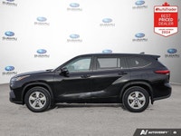 New Price! Black 2023 Toyota Highlander LE AWD 8-Speed Automatic 2.4L 4-Cylinder APPLE CAR PLAY, HEA... (image 1)