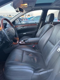 2009 Mercedes-Benz S550 4MATIC | Heated & Cooled Seats | Backup Camera | Moonroof | 125,568 km’s AWD... (image 7)