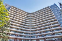 1 Bed, 1 Bath, Spacious, Newly Renovated Kitchen with Stainless Steel Appliances, Hardwood Flooring... (image 7)
