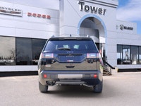 This Jeep Cherokee delivers a Intercooled Turbo Gas/Electric I-4 1.6 L/98 engine powering this Varia... (image 5)