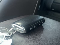 ===== Key Features ===== * 47,860 km * No Reported Accidents * BC-Owned * Signature Trim * All-Wheel... (image 9)