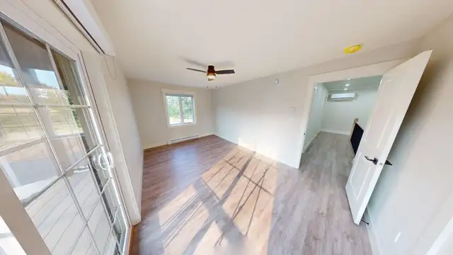 AUGUST 1ST- 2 BED, 1.5 BATH TOWNHOUSE- EN SUITE LAUNDRY63417637684099123