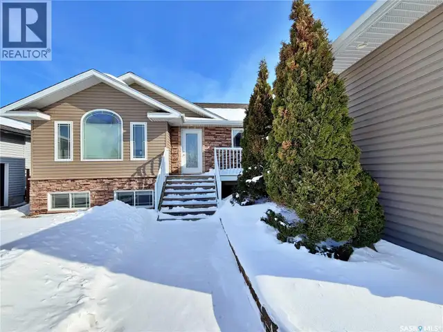 123 Heritage PLACE Moosomin, Saskatchewan in Houses for Sale in Regina - Image 3