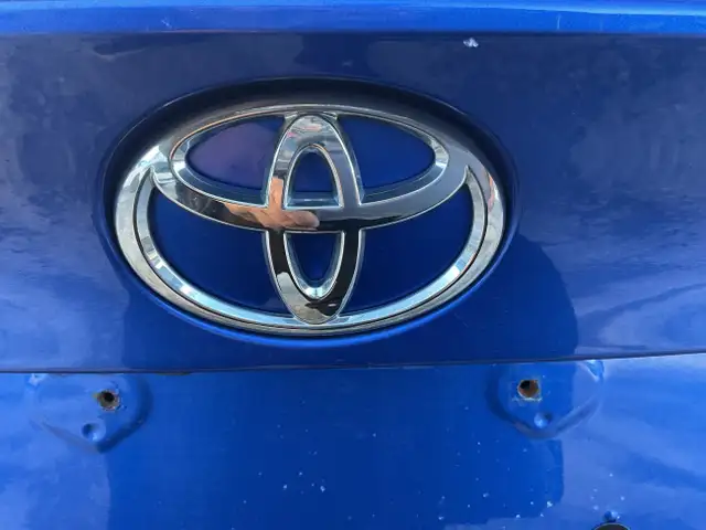 2019 Toyota C-HR in Cars & Trucks in Ottawa - Image 11