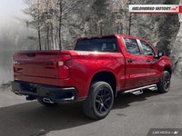 This Chevrolet Silverado 1500 has a strong Diesel Turbo 6cyl 3.0L engine, Power Driver's Seat, Lane... (image 4)