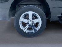 WE CAN GET YOU APPROVED ON THIS 2017 RAM 1500 EXPRESS CREW CAB 4X4 TODAY FEATURED OPTIONS -Black RAM... (image 8)