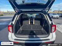 2020 Ford Explorer Platinum White GROUP 600A 21 INCH PREMIUM WHEELS TWINPANEL MOONROOF SECOND ROW HE... (image 8)
