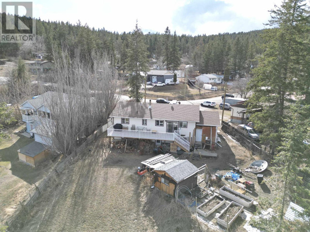 1002 CONRAD CRESCENT Williams Lake, British Columbia in Houses for Sale in Williams Lake - Image 2