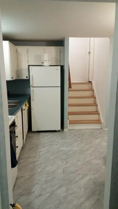 Room available (Girls only)