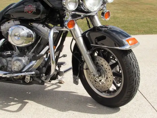 2004 Harley-Davidson FLHT - Electra Glide 61,000 KM New Cam Tens in Sport Touring in Leamington - Image 7