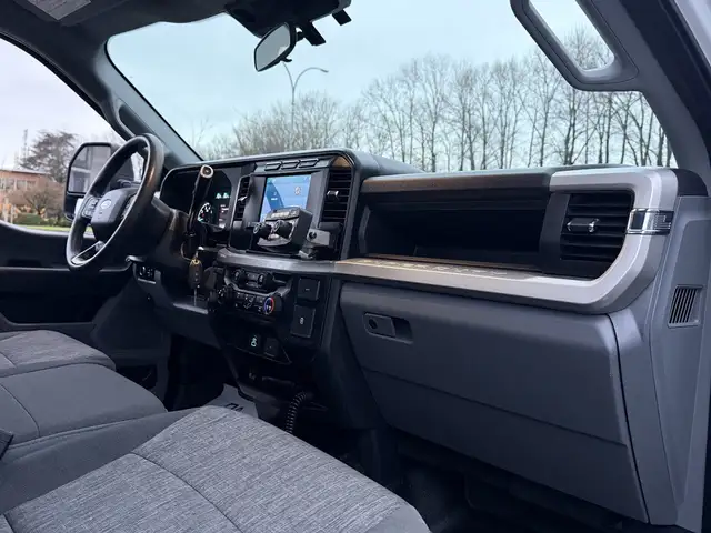 2023 Ford F-250 XL 4X4 Plow Truck with Sander in Heavy Trucks in Regina - Image 27