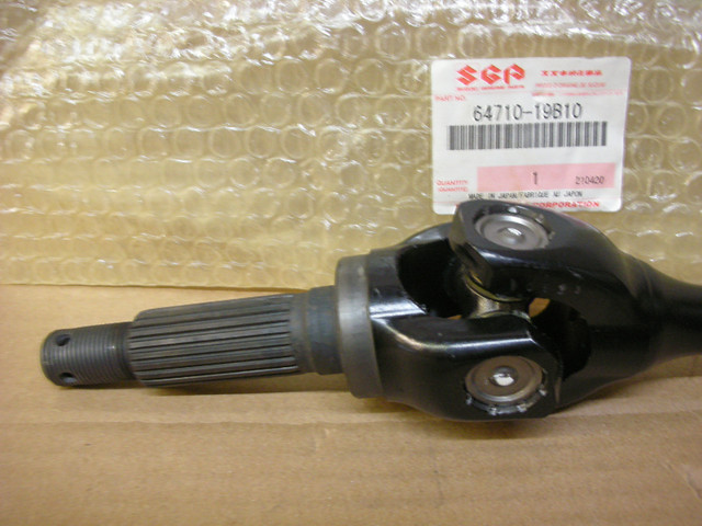 Suzuki rear axle NOS 64710-19b10 in Other in Stratford - Image 4