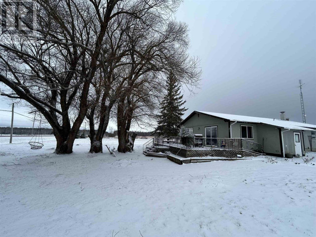 851 HWY 11 Pinewood, Ontario in Houses for Sale in Thunder Bay - Image 2