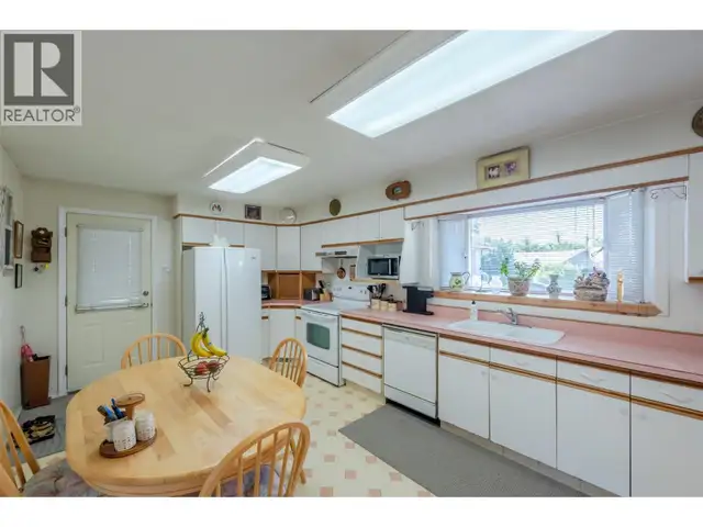 3910 North Naramata Road Naramata, British Columbia in Land for Sale in Penticton - Image 17