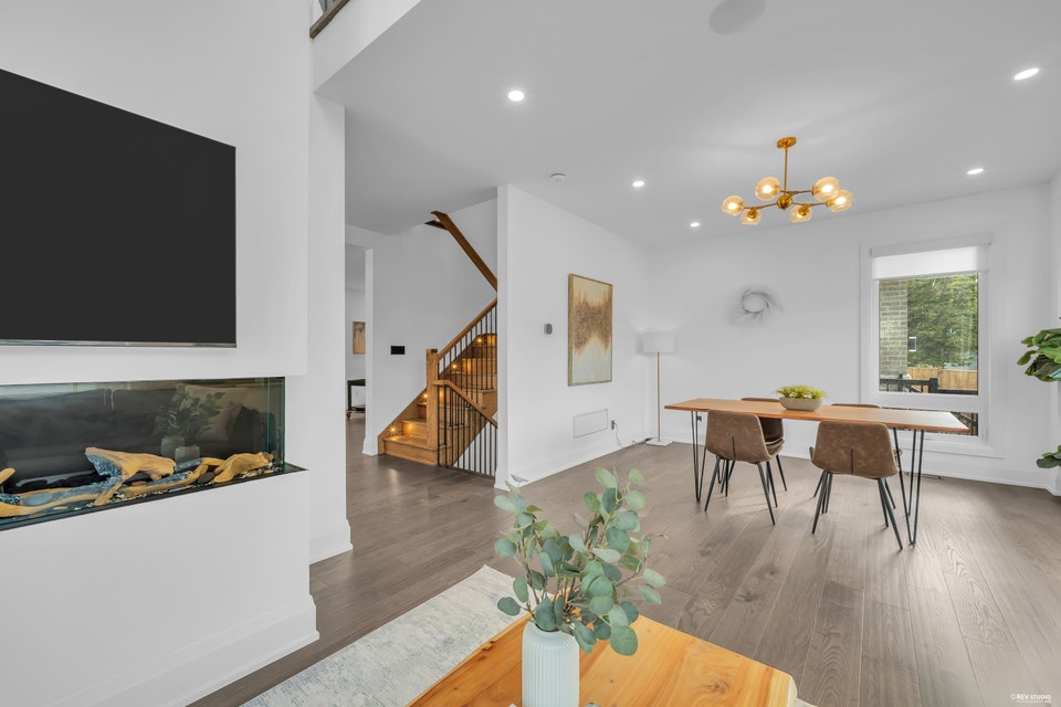 Luxury 4-Bedroom Detached Home in Ajax | Custom Built, photo 6 of 8