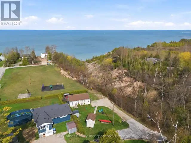 9 RAVINE PARK ROAD N Central Huron (Goderich), Ontario in Houses for Sale in Grand Bend - Image 40