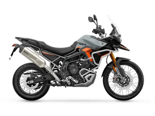 2026 Triumph Tiger 900 Desert Edition in Dirt Bikes & Motocross in Oshawa / Durham Region - Image 2