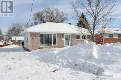 Desireable 3 bedroom bungalow in prime location New Sudbury. Feel the warmth as you enter this home,...