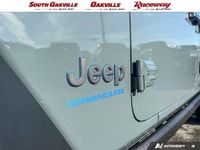 1 Owner, Apple Carplay / Android Auto, 2.0L I4 DOHC, 4.10 Rear Axle Ratio, Air Conditioning, Fully a... (image 8)