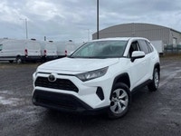 Odometer is 29696 kilometers below market average! Recent Arrival! 2023 Toyota RAV4 Bluetooth Hands... (image 4)