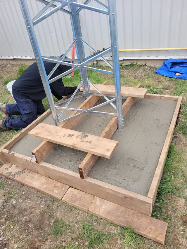 Tower Construction Tower Maintenance Tower Removal  HD TV EXPERT63005662933377124