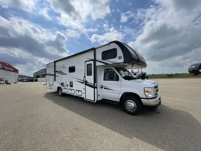 2026 EAST TO WEST Entrada 2950OK in RVs & Motorhomes in Edmonton - Image 13