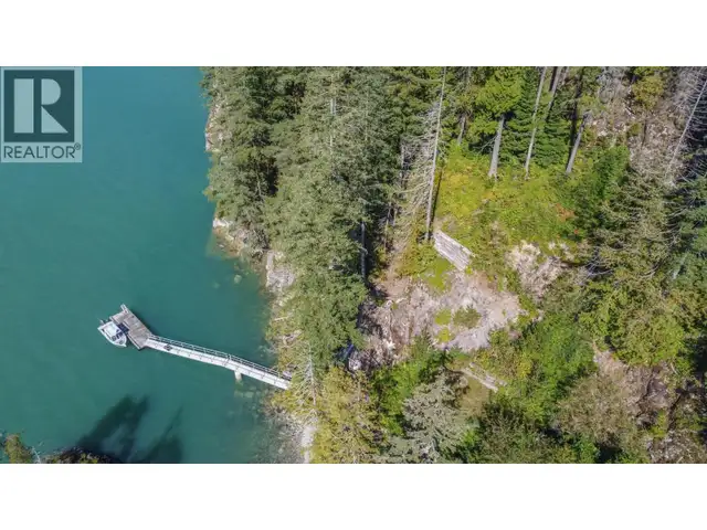 1 BUNTZEN BAY North Vancouver, British Columbia in Land for Sale in Burnaby/New Westminster - Image 22