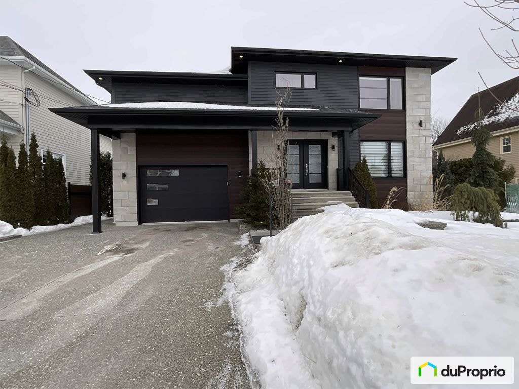 $734,500 - 2 Storey for sale in Victoriaville — photo 2