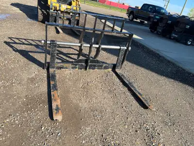 62" Sany Telehandler Carriage - 62" Carriage, 4' forks Stock #B991 $4000 .
