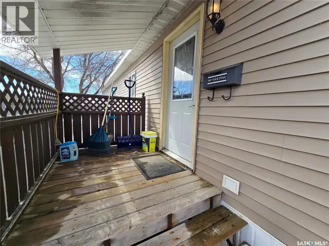 145 Laing CRESCENT Weyburn, Saskatchewan in Houses for Sale in Regina - Image 4
