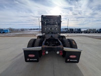 Warranty Remaining! 1 Owner 2022 Peterbilt 389L Tandem Truck with Cooler Pack Wet Kit 5 year extende... (image 8)