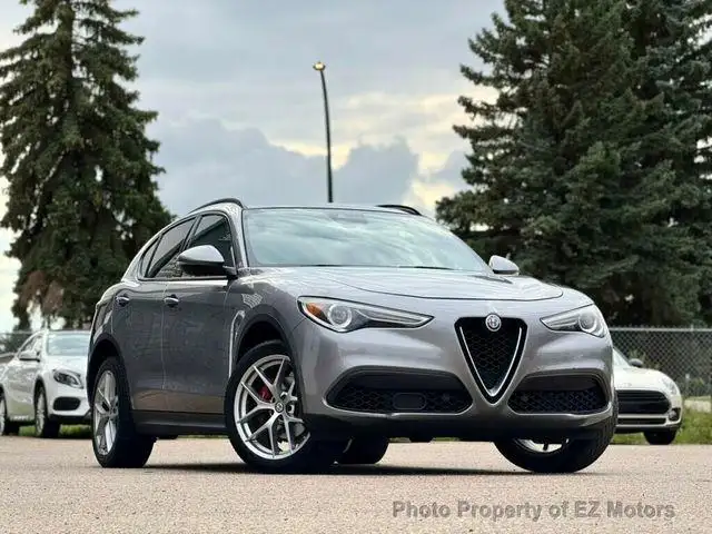 2018 Alfa Romeo Stelvio Ti Sport AWD--ONE OWNER! 82405 KMS!
