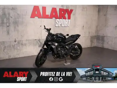Welcome to Alary Sport Ontario Yamaha MT-09 2025 Cette MOTOCYCLETTE YAMAHA MT-09 2025 est disponible...